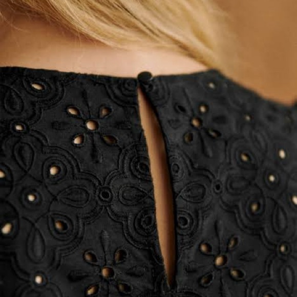 Sezane Annabelle Black Eyelet Blouse - Size 46/XL - Picture 3 of 9